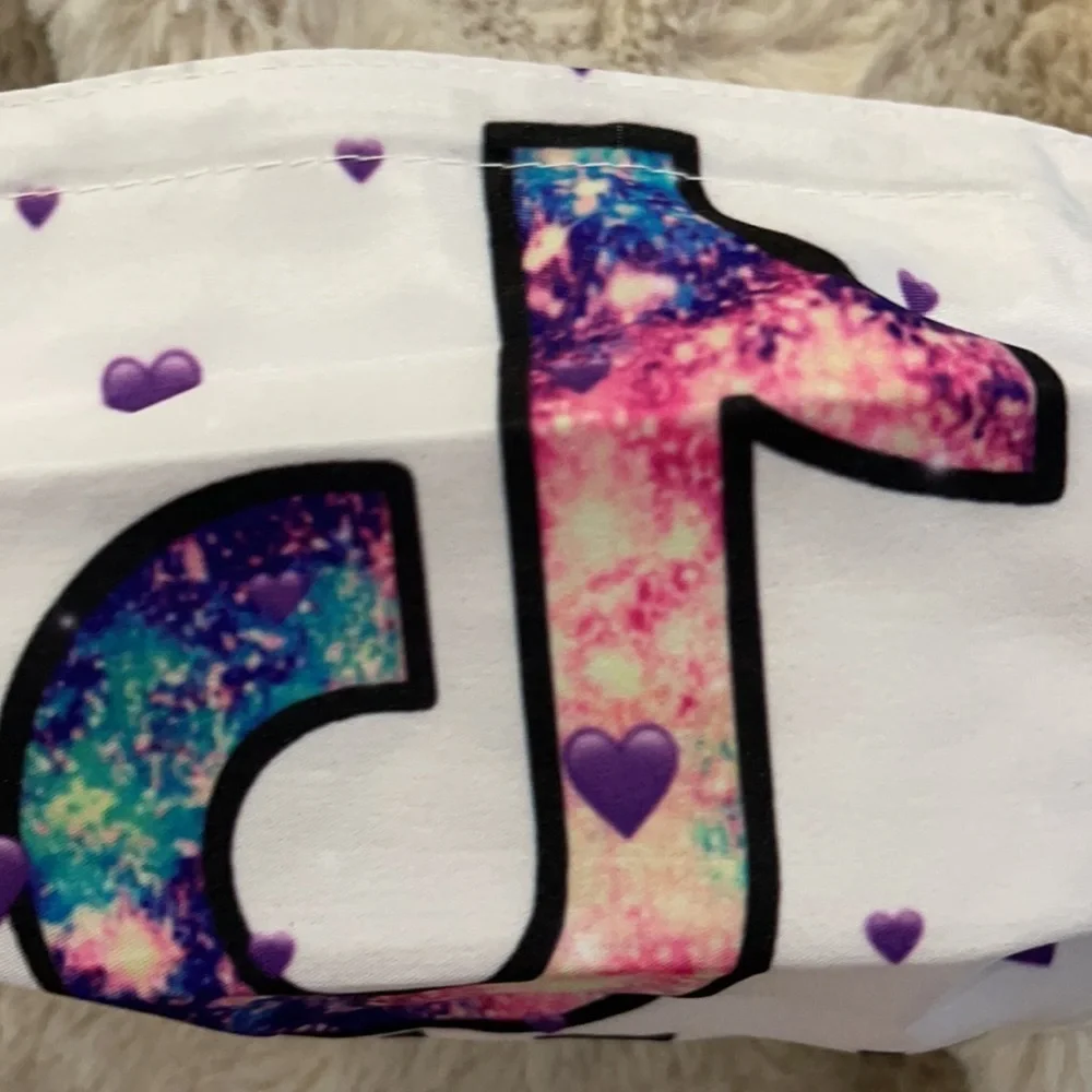 New kid’s Tik Tok face mask